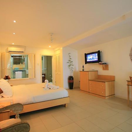 Wild Orchid Beach Resort Olongapo Exterior photo