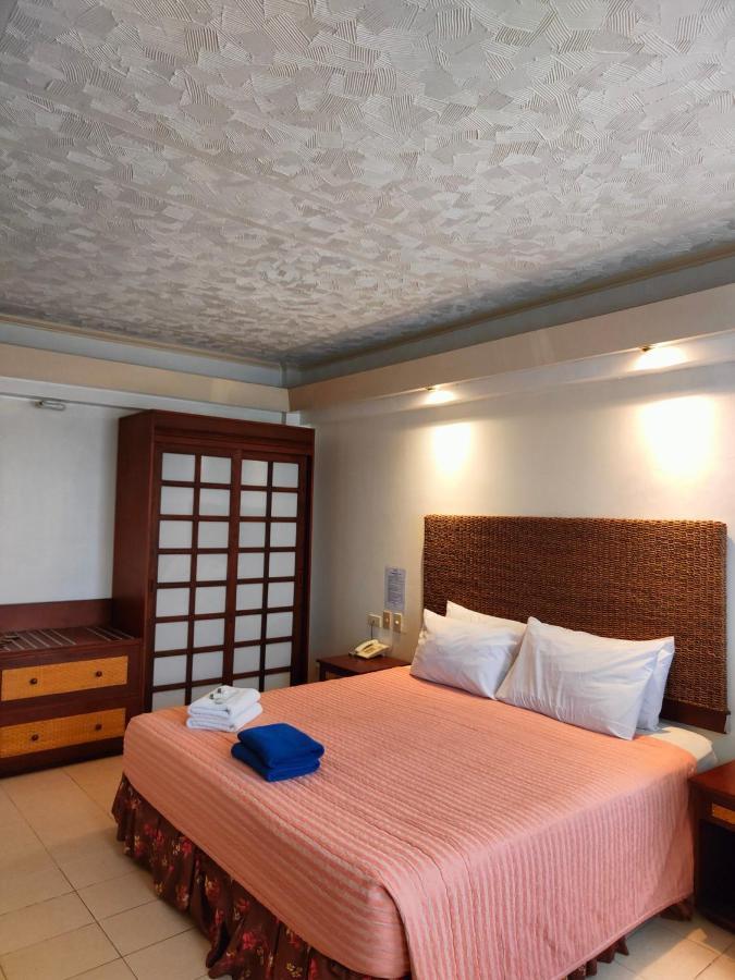 Wild Orchid Beach Resort Olongapo Exterior photo